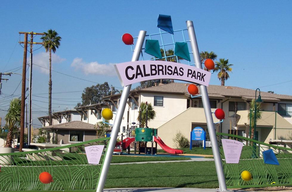 California Breezes Arts Council for Long Beach